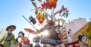 As Fallas de Valência: Uma Festa de Arte e Fogo - Cultura e tradições espanholas