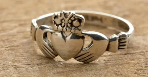 Claddagh - Símbolos celtas