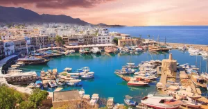 Perspectivas futuras para o salário mínimo no Chipre e economia