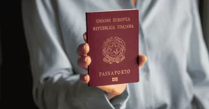 Custos e taxas para emissão do passaporte italiano na Itália em 2024